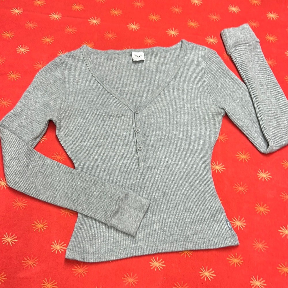 Aritzia TNA Long Sleeve Grey Top S